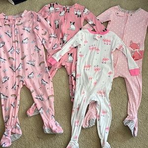Set of 4 Carters footie pajamas size 18 months